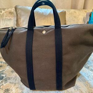 CABAS LARGE TOTE IN BROWN